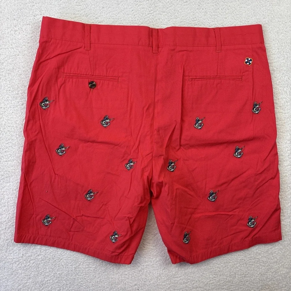 NEW CASTAWAY NANTUCKET Mens Chino Shorts Size 38 Embroidered Anchor Fish Preppy